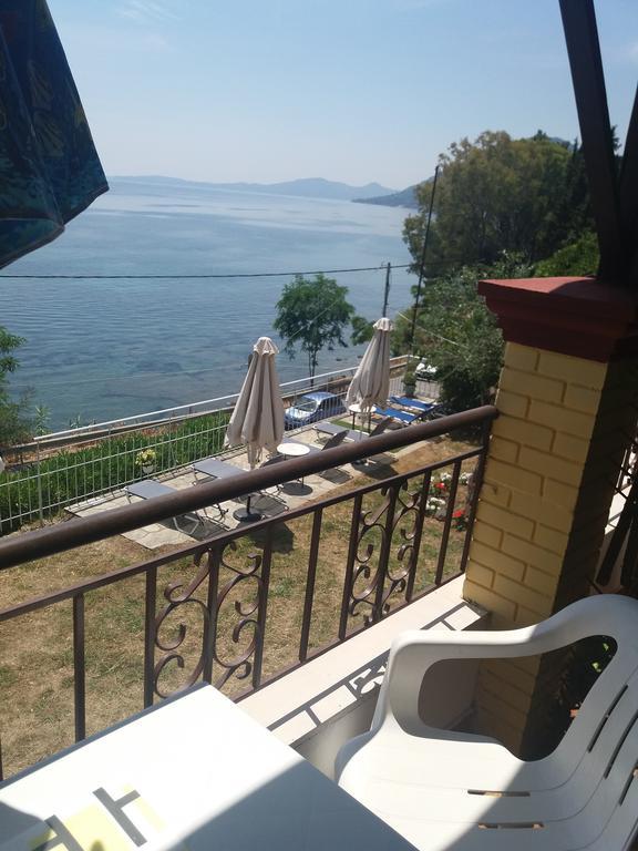 Sol E Mar Sea Side View Guesthouse Perama  Eksteriør billede